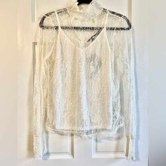 Vero Moda Lace High Neck Top - Picture 2 of 10